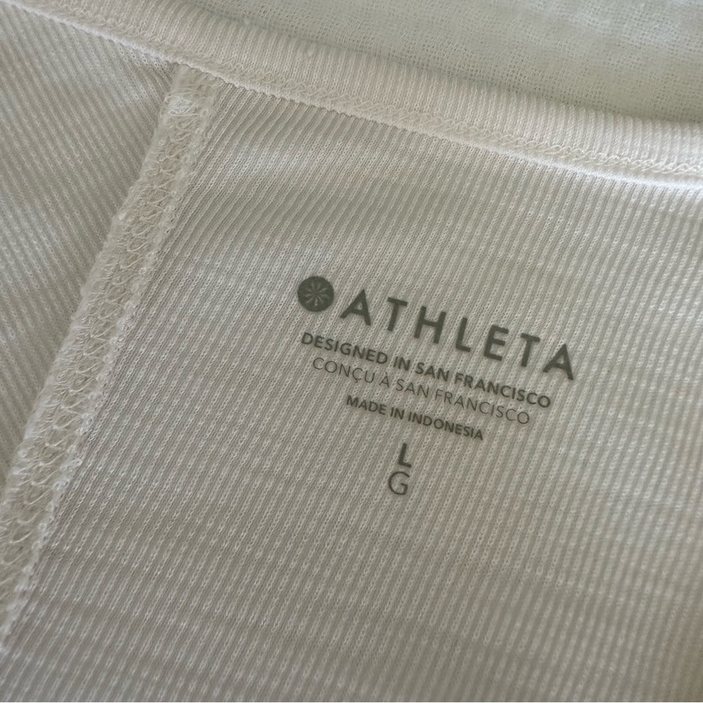 Athleta Relaxed Asymmetrical Drapey Split Hem Tank Tunic in Ivory, Large - Picture 10 of 11